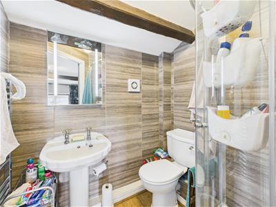 Ensuite